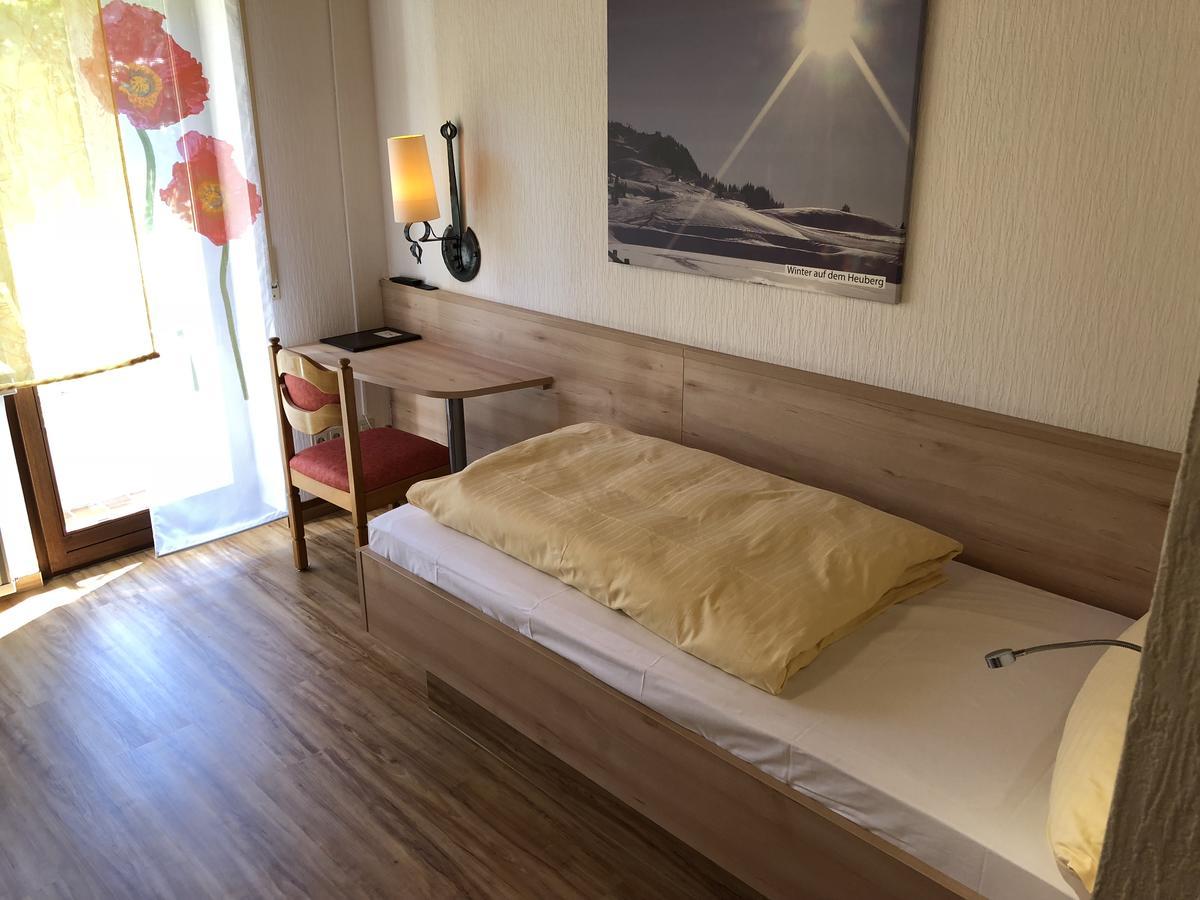 Hotel Heuberger Hof, Wehingen Esterno foto