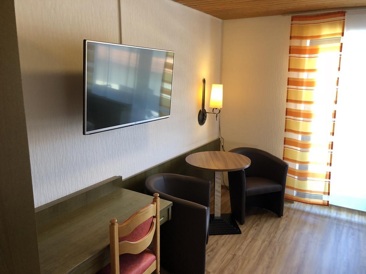 Hotel Heuberger Hof, Wehingen Esterno foto