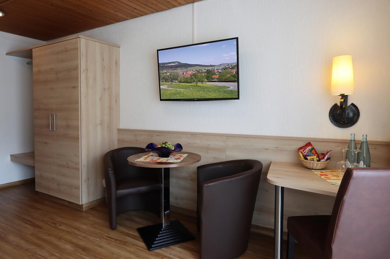 Hotel Heuberger Hof, Wehingen Esterno foto